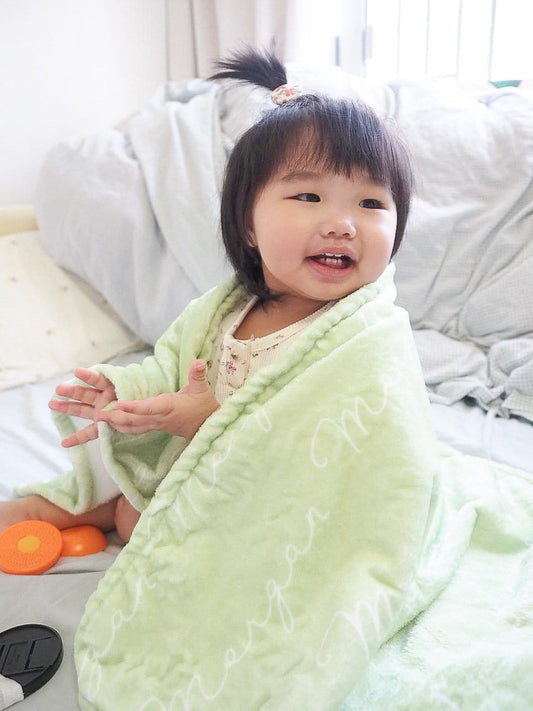 Personalized single-sided minky blanket