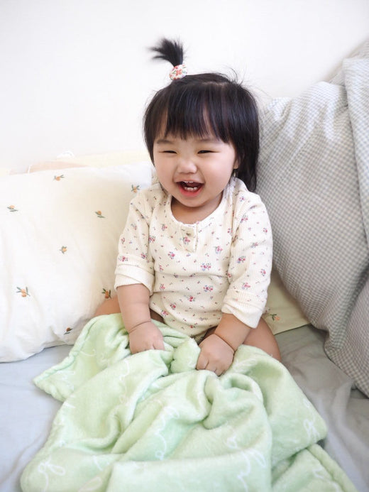 Personalized single-sided minky blanket